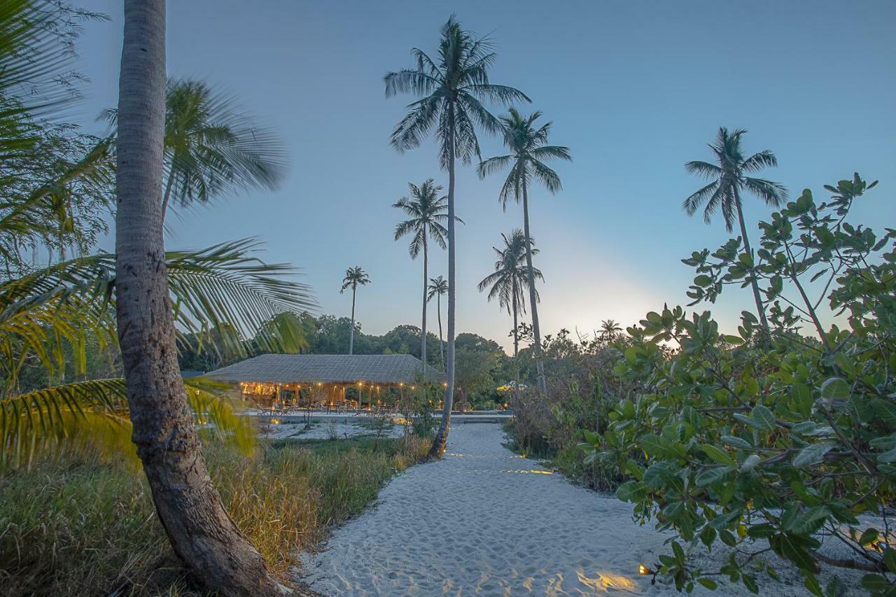 Tamu Koh Rong Hotell Pagoda Beach Eksteriør bilde